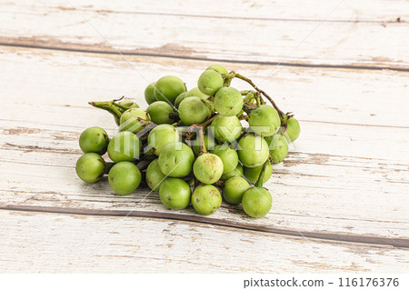 Raw ripe wild pea eggplant Raw ripe wild pea eggplant 116176376