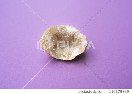 Geodes Geodes 116179889