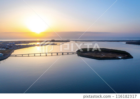 Bird Sea (Watari Town, Miyagi Prefecture) Bird Sea (Watari Town, Miyagi Prefecture) 116182317