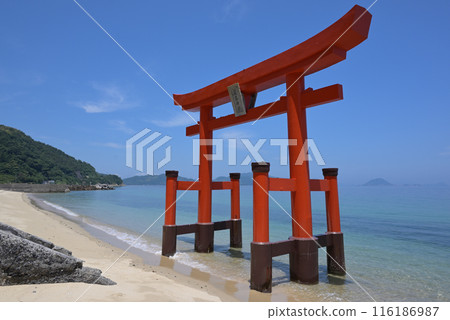 週尾大島嚴島神社「又稱鳥居」①（山口縣週尾大島町） 116186987