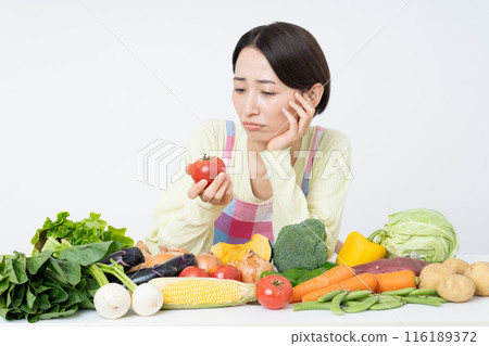 Ingredients and housewives Ingredients and housewives 116189372