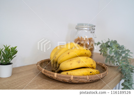 banana kitchen fruit tropical bunch fresh ripe ripe banana バナナ daiso banana kitchen fruit tropical bunch fresh ripe ripe banana バナナ daiso 116189526