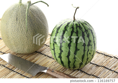 Watermelon (small watermelon) and melon Watermelon (small watermelon) and melon 116189757