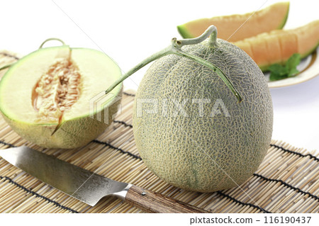 Yubari Mellon 116190437