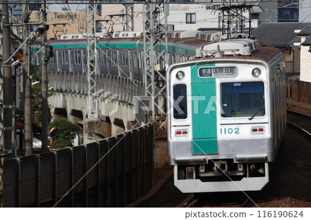 [K] Kyoto Municipal Subway Karasuma Line 10 Series Train (Local Train: Direct to Kintetsu Kyoto Line) 116190624