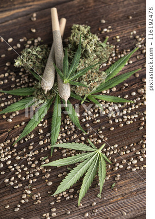 Blunt, cannabis and medical marijuana bud , cbd Blunt, cannabis and medical marijuana bud , cbd 116192478