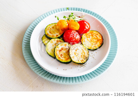 夏季蔬菜炒西葫蘆 116194601