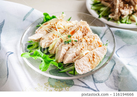 Boiled chicken bang bang style Boiled chicken bang bang style 116194666
