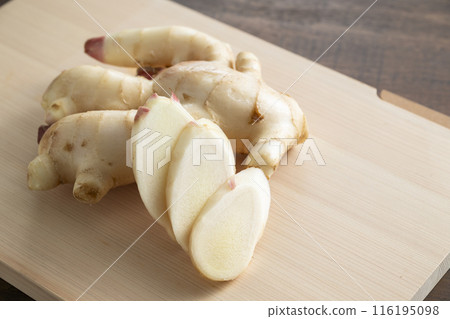 New ginger 116195098