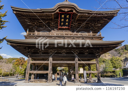 [Kanagawa Prefecture, Kamakura City] Kenchoji Temple, Sanmon Gate (Mountain Gate) 116197230