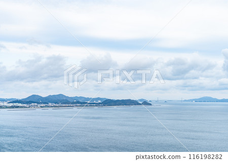 降落前從飛機上看到的景色 116198282