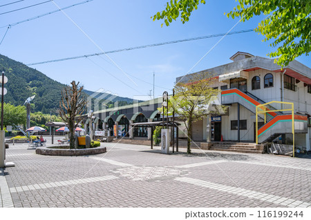 大井川鐵道千頭站前的街景(靜岡縣) 大井川鐵道千頭站前的街景(靜岡縣) 116199244
