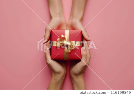 Hands to give and receive gifts 116199849