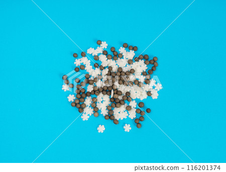 White Snowflake Sprinkles, Scattered Sugar Snow, Decorative Christmas Stars, Ice Xmas Decoration 116201374