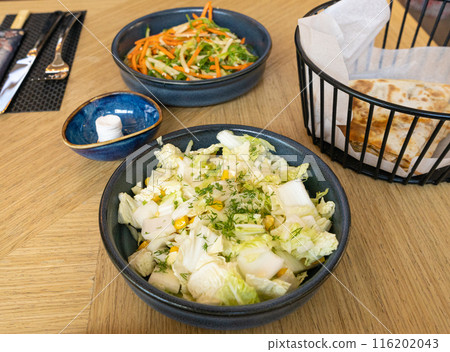 Chinese Cabbage Salad with Corn and Dill 116202043