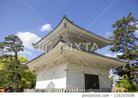 Kenchu-ji Temple Sutra Storehouse Nagoya City 116203086