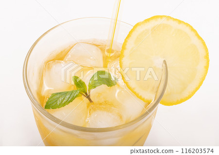 Iced Lemon Tea Iced Lemon Tea 116203574