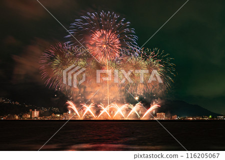 著色夜空的煙花 116205067