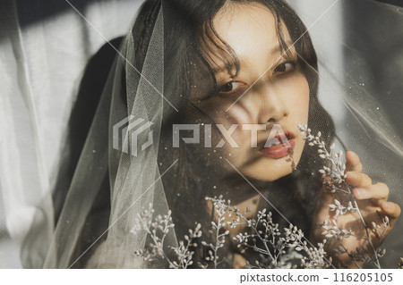 穿著婚紗的女人 116205105