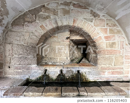 Mary's Spring in Ein Karem 116205403