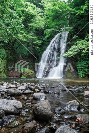 阿貢瀑布 (Agon Falls) 116213183