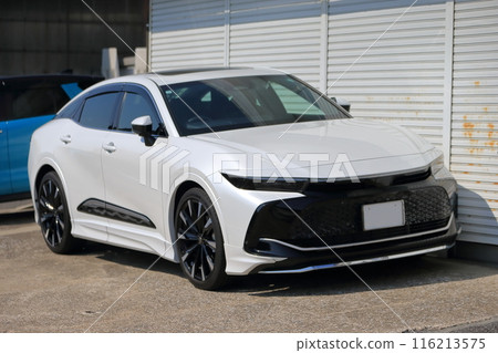 白色轎車形象 白色轎車形象 116213575