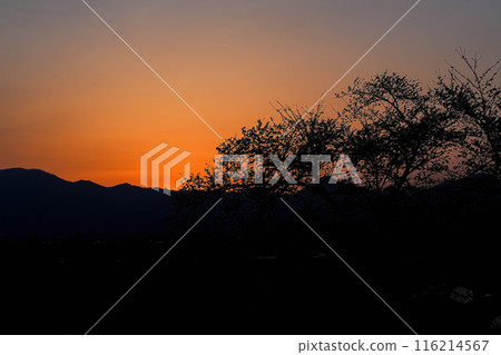 A sunset A sunset 116214567