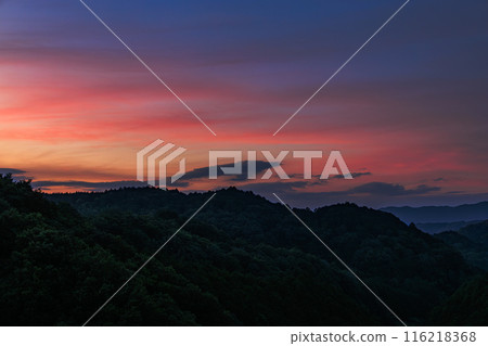 Summer 2024 Nunome Dam evening view Nunome River downstream Sunset sky showing beautiful gradation from scarlet to gold ① Summer 2024 Nunome Dam evening view Nunome River downstream Sunset sky showing beautiful gradation from scarlet to gold ① 116218368