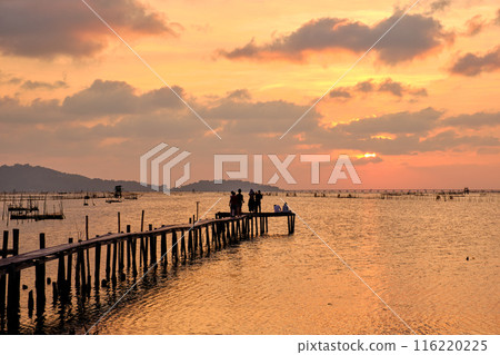 Sunset view 116220225