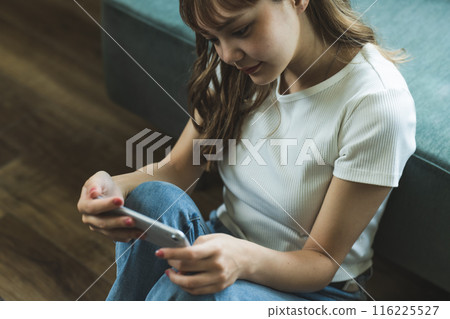 Female portrait 116225527