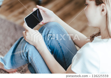 女性肖像 116225559