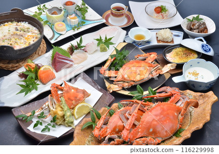 Enjoy a blissful moment with a luxurious full course crab meal Enjoy a blissful moment with a luxurious full course crab meal 116229998