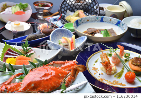 A luxurious dinner table filled with the bounty of the sea A luxurious dinner table filled with the bounty of the sea 116230014