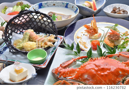 全套新鮮海鮮與傳統日本料理 116230782
