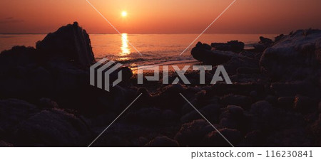 March sunrise at Odaituma, Hokkaido 116230841