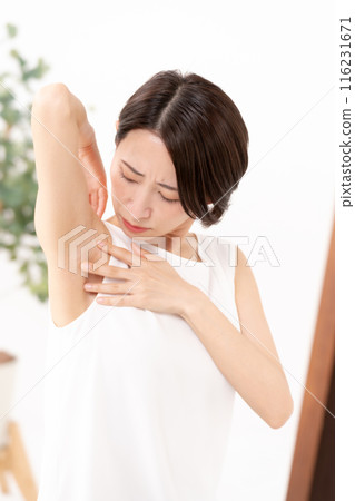 Beauty Hair Removal Underarm Worries 116231671