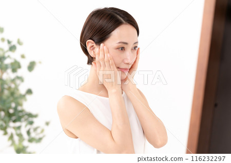 照鏡子的女人，美麗，滋潤 116232297