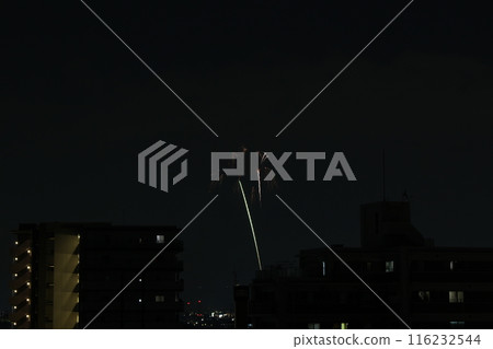 A seasonal feature of summer: Itami Fireworks Festival, Inagawa A seasonal feature of summer: Itami Fireworks Festival, Inagawa 116232544