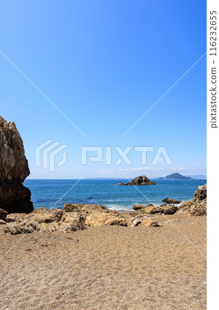 愛知縣田原市日出時的石門近景 愛知縣田原市日出時的石門近景 116232655