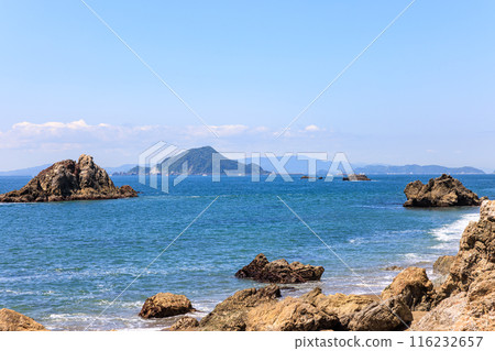 愛知縣田原市日出時的石門近景 愛知縣田原市日出時的石門近景 116232657