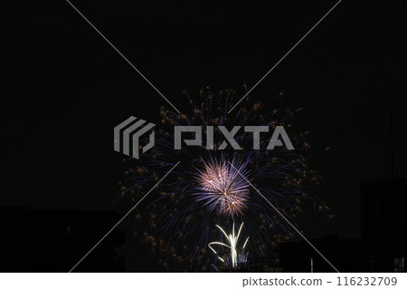 August Fireworks Festival: Itami Fireworks Festival, Hyogo Prefecture August Fireworks Festival: Itami Fireworks Festival, Hyogo Prefecture 116232709