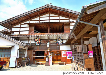 Gifu Prefecture: Nakatsugawa City Kashimo Meijiza Theater 116235224