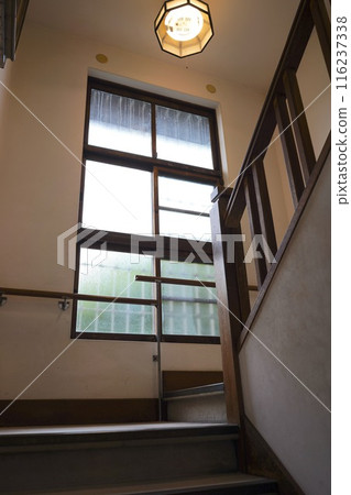 古老的日本建築 116237338