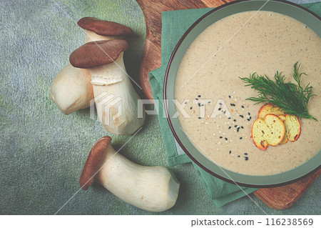 mushroom cream soup, with dill and bruschetta, mushroom eringi, mushroom cream soup, with dill and bruschetta, mushroom eringi, 116238569
