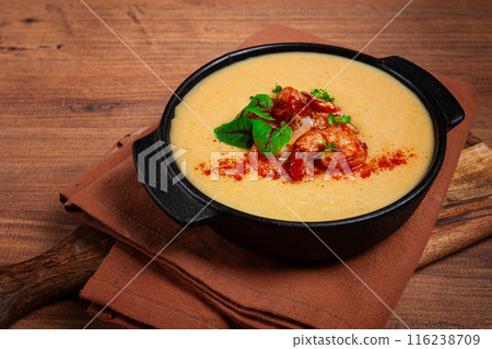pumpkin cream soup with shrimp, herbs and spices, homemade, no people, pumpkin cream soup with shrimp, herbs and spices, homemade, no people, 116238709