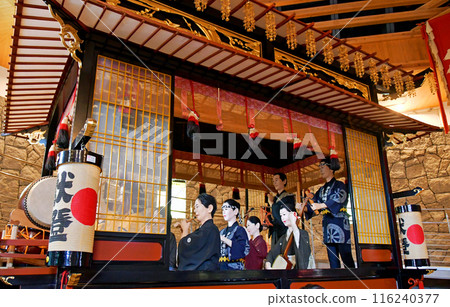 山形縣、大江町、JR佐澤站、大江町交換站、展覽館、樂器攤位 山形縣、大江町、JR佐澤站、大江町交換站、展覽館、樂器攤位 116240377