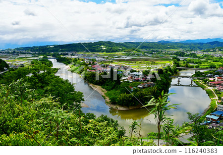 The great bend of the Mogami River seen from Tateyama Castle Ruins Park in Oe Town, Yamagata Prefecture The great bend of the Mogami River seen from Tateyama Castle Ruins Park in Oe Town, Yamagata Prefecture 116240383