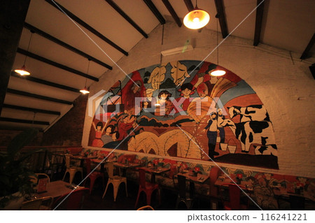 Don't miss it! Sightseeing spots in Ho Chi Minh City, Vietnam: Vietnamese cuisine, pink churches, bizarre heritage sites, night views Don't miss it! Sightseeing spots in Ho Chi Minh City, Vietnam: Vietnamese cuisine, pink churches, bizarre heritage sites, night views 116241221