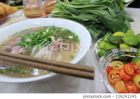 Don't miss it! Sightseeing spots in Ho Chi Minh City, Vietnam: Vietnamese cuisine, pink churches, bizarre heritage sites, night views Don't miss it! Sightseeing spots in Ho Chi Minh City, Vietnam: Vietnamese cuisine, pink churches, bizarre heritage sites, night views 116241245