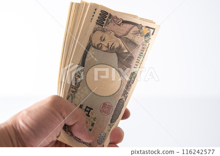 Large amount of cash Large amount of cash 116242577